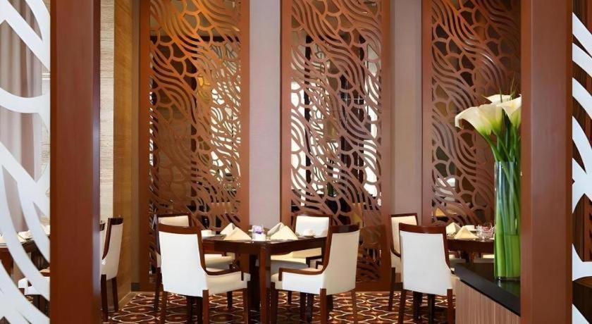 Hotel Grandhika Pemuda Semarang Dış mekan fotoğraf